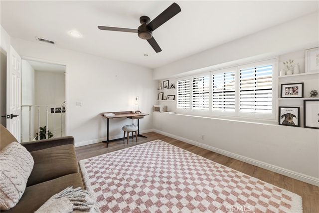 306 Campbell Lane, Costa Mesa, CA 92627