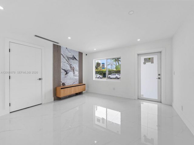 1007 Citrus Isle, Fort Lauderdale, FL 33315