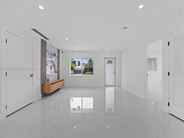 1007 Citrus Isle, Fort Lauderdale, FL 33315