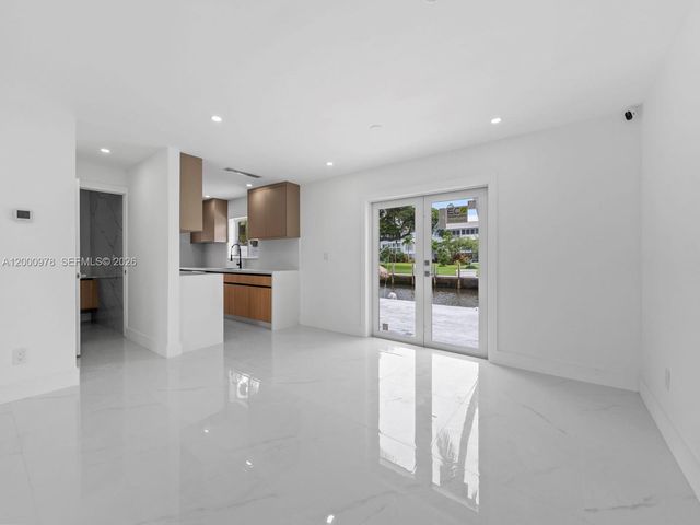 1007 Citrus Isle, Fort Lauderdale, FL 33315