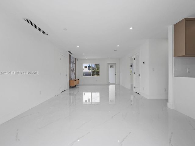 1007 Citrus Isle, Fort Lauderdale, FL 33315