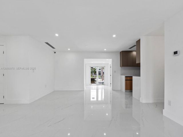 1007 Citrus Isle, Fort Lauderdale, FL 33315