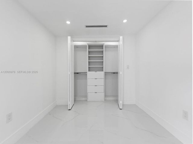 1007 Citrus Isle, Fort Lauderdale, FL 33315