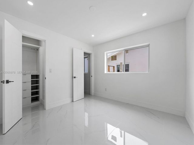 1007 Citrus Isle, Fort Lauderdale, FL 33315