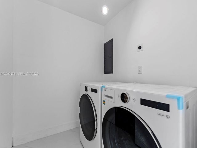 1007 Citrus Isle, Fort Lauderdale, FL 33315