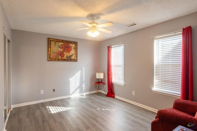 107 Onyx Court, Warner Robins, GA 31093