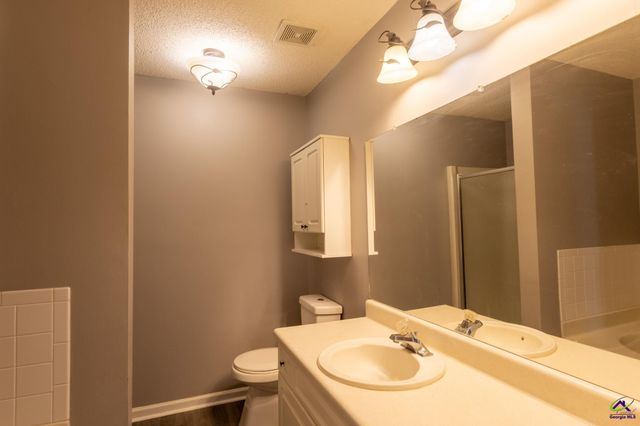 107 Onyx Court, Warner Robins, GA 31093