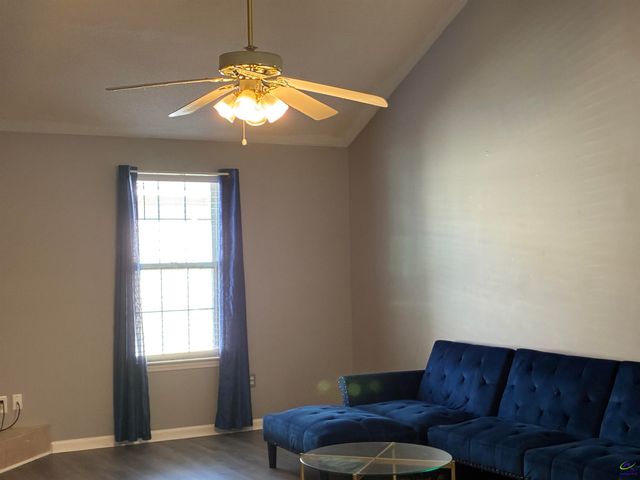 107 Onyx Court, Warner Robins, GA 31093