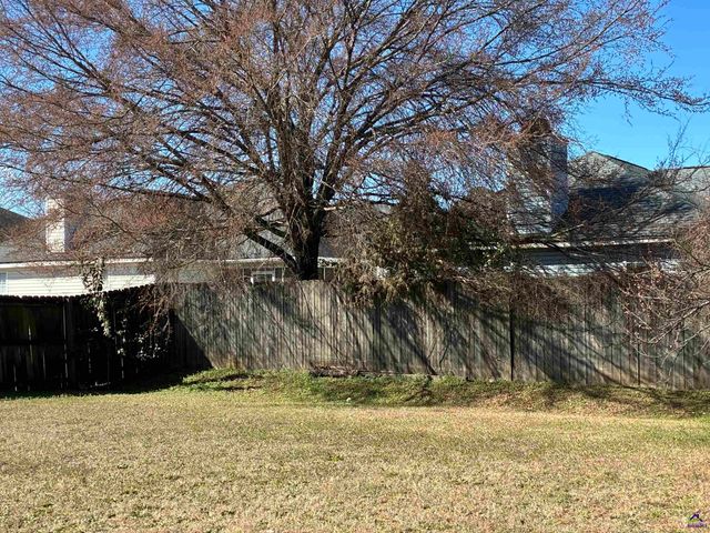 107 Onyx Court, Warner Robins, GA 31093