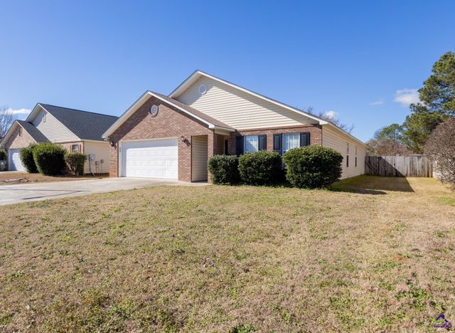 107 Onyx Court, Warner Robins, GA 31093