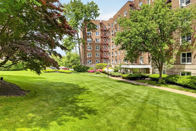 1304 Midland Avenue C78, Yonkers, NY 10704