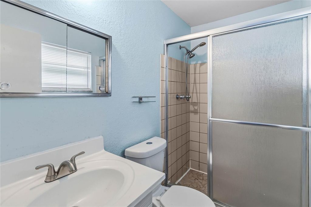 Image 22 of property listing at 6210 SPANISH OAK DRIVE, Orlando, FL 32809