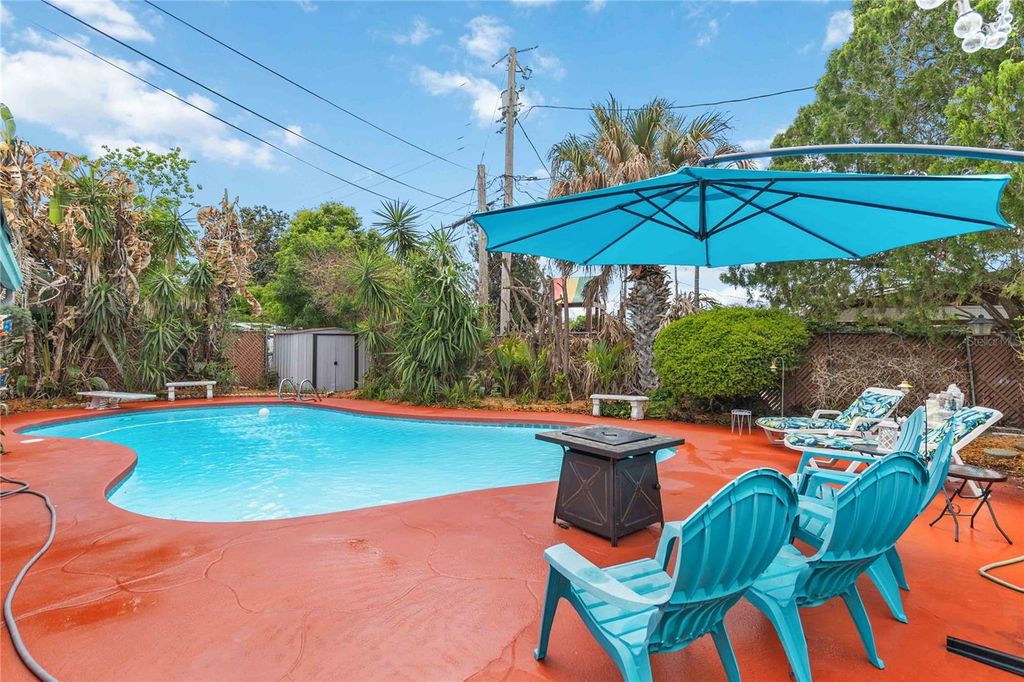 Image 25 of property listing at 6210 SPANISH OAK DRIVE, Orlando, FL 32809