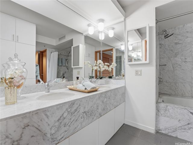 1330 Ala Moana Boulevard 2902, Honolulu, HI 96814