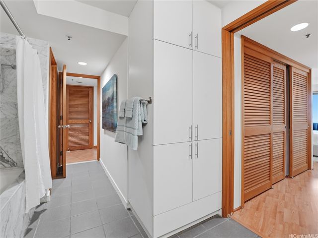 1330 Ala Moana Boulevard 2902, Honolulu, HI 96814