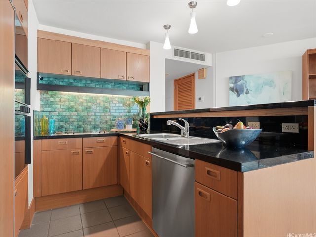 1330 Ala Moana Boulevard 2902, Honolulu, HI 96814