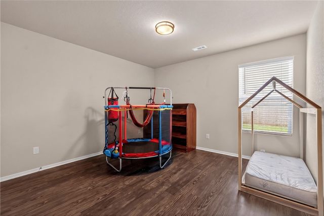 729 69th Avenue, Bentonville, AR 72713