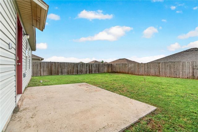 729 69th Avenue, Bentonville, AR 72713