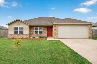 729 69th Avenue, Bentonville, AR 72713