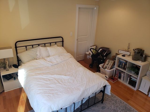 11 Oak St -, Watertown, MA 02472