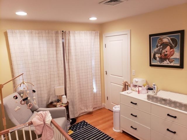 11 Oak St -, Watertown, MA 02472