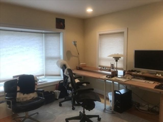 11 Oak St -, Watertown, MA 02472