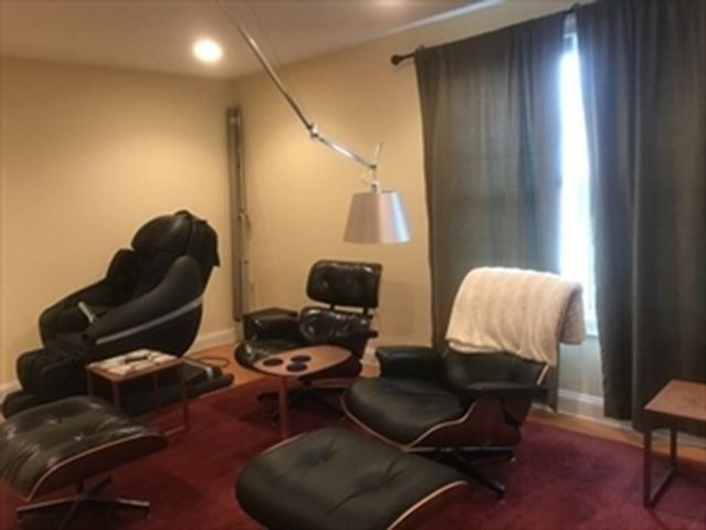 11 Oak St -, Watertown, MA 02472