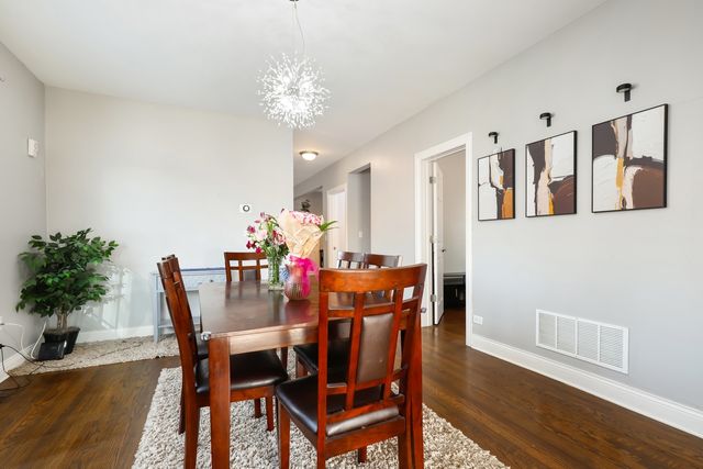 10114 S Peoria Street, Chicago, IL 60643