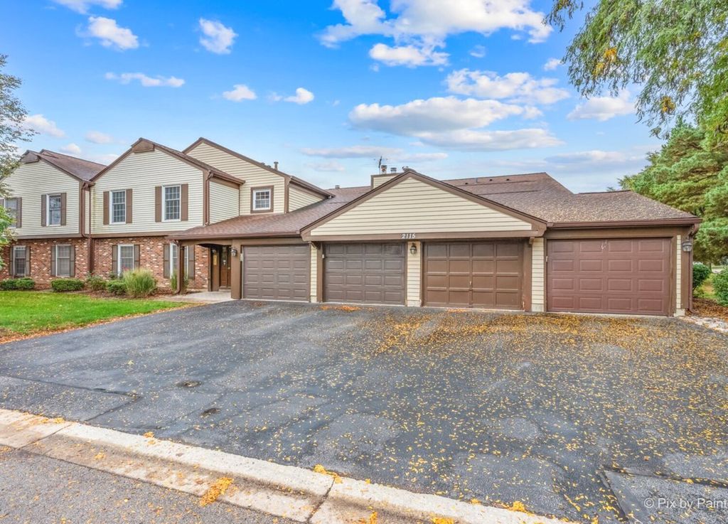 2115 Lancaster Circle 201C, Naperville, IL 60565 — exterior