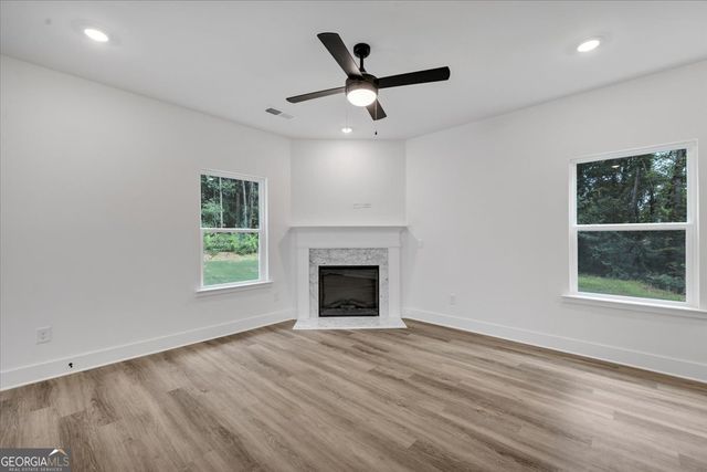 146 Chaucer Lane LOT 74, Carrollton, GA 30117