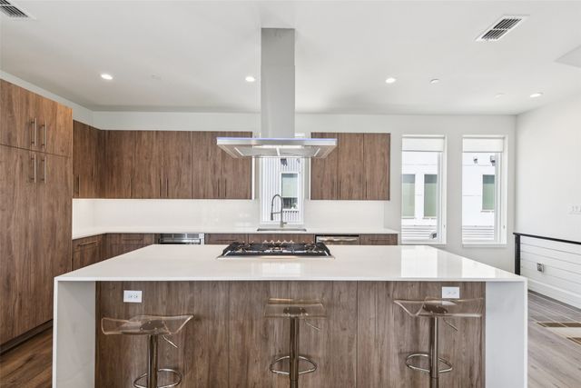 4726 Manett Street 101, Dallas, TX 75204