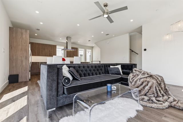 4726 Manett Street 101, Dallas, TX 75204