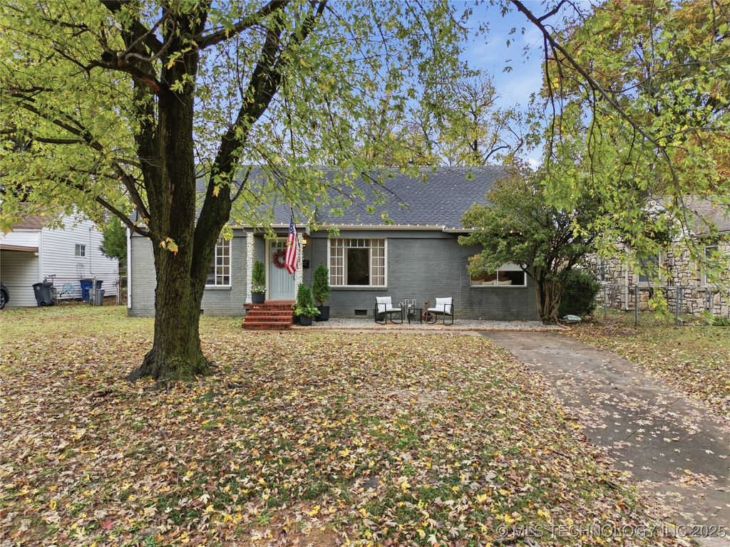 928 S Urbana Avenue, Tulsa, OK 74112