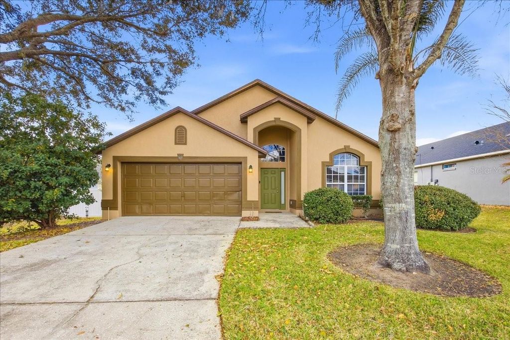 143 SANTANA PLACE, Davenport, FL 33897