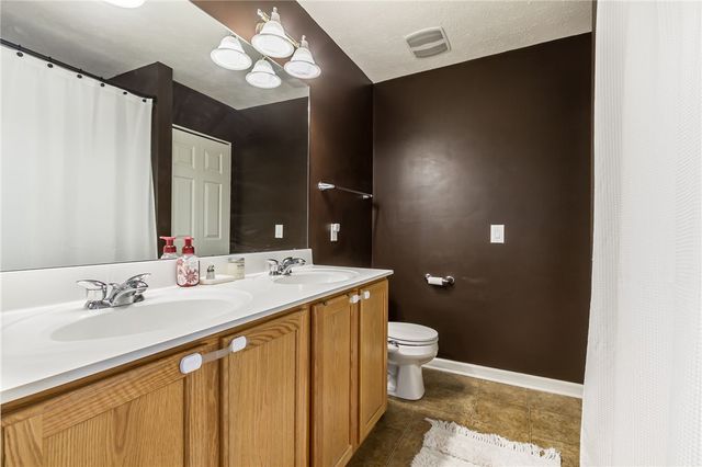 1441 Fraser Way, Farmington, NY 14425