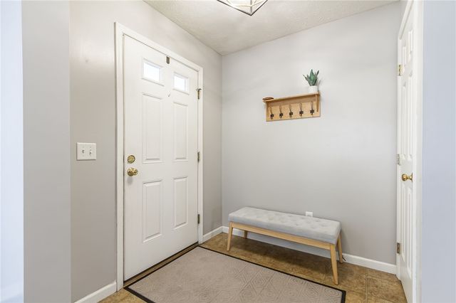 1441 Fraser Way, Farmington, NY 14425