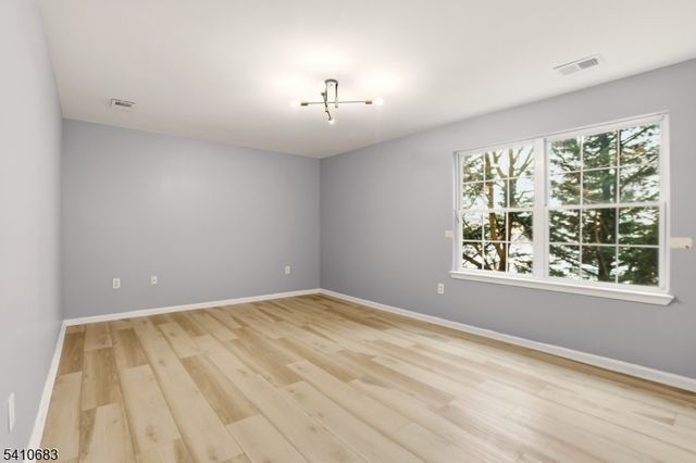 215 Hillside Ave, Newark City, NJ 07108