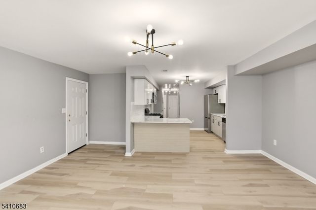 215 Hillside Ave, Newark City, NJ 07108