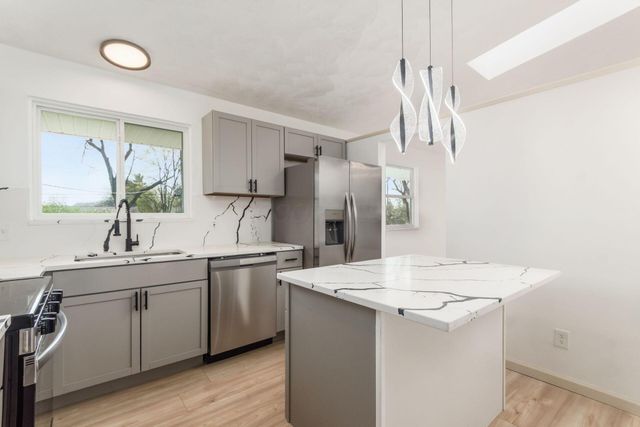 4818 Colonel Perry Drive, Columbus, OH 43229