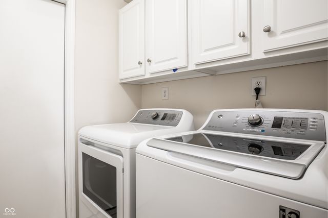 2336 Steeple Chase, Shelbyville, IN 46176