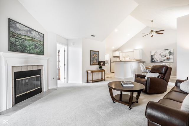 2336 Steeple Chase, Shelbyville, IN 46176