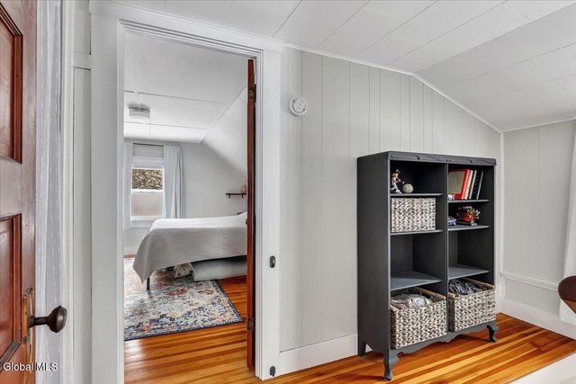 37 Hamilton Avenue, Troy, NY 12180