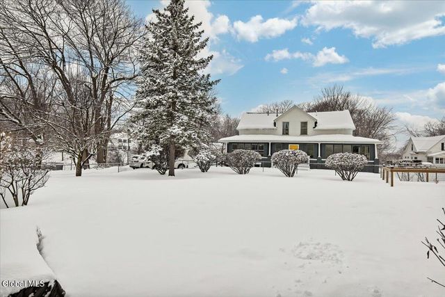 37 Hamilton Avenue, Troy, NY 12180