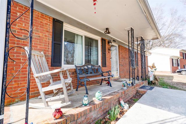425 Farmview Drive, Gastonia, NC 28056