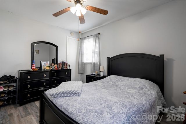 425 Farmview Drive, Gastonia, NC 28056