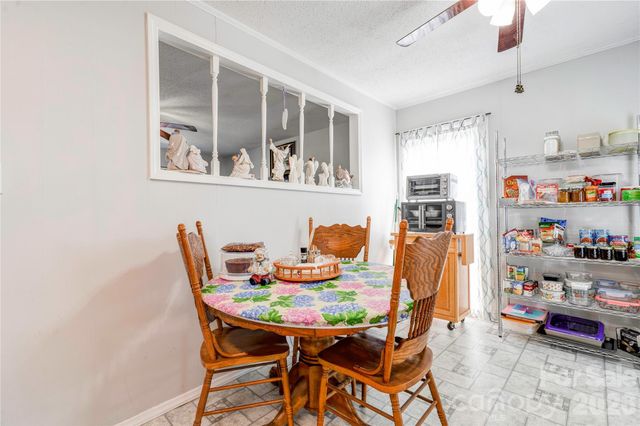 425 Farmview Drive, Gastonia, NC 28056