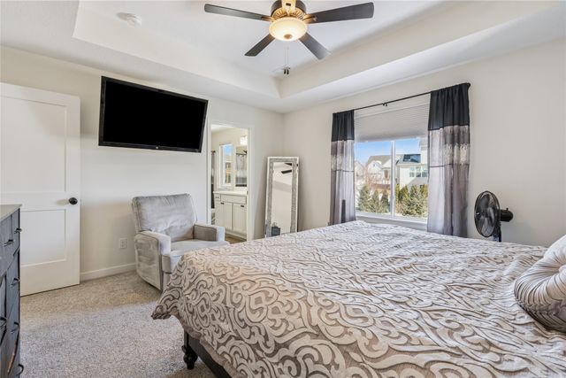 1206 E 28th Street, Norwalk, IA 50211