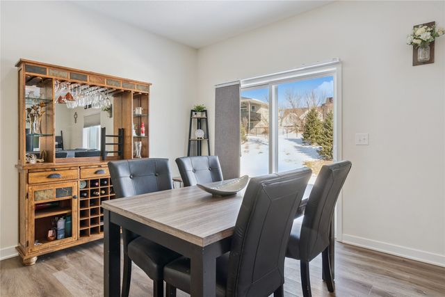 1206 E 28th Street, Norwalk, IA 50211