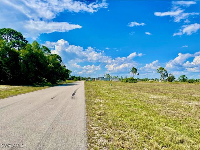 4221 NE 11th AVE, Cape Coral, FL 33909