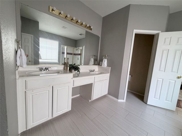 1209 Crabtree Street, Garland, TX 75040